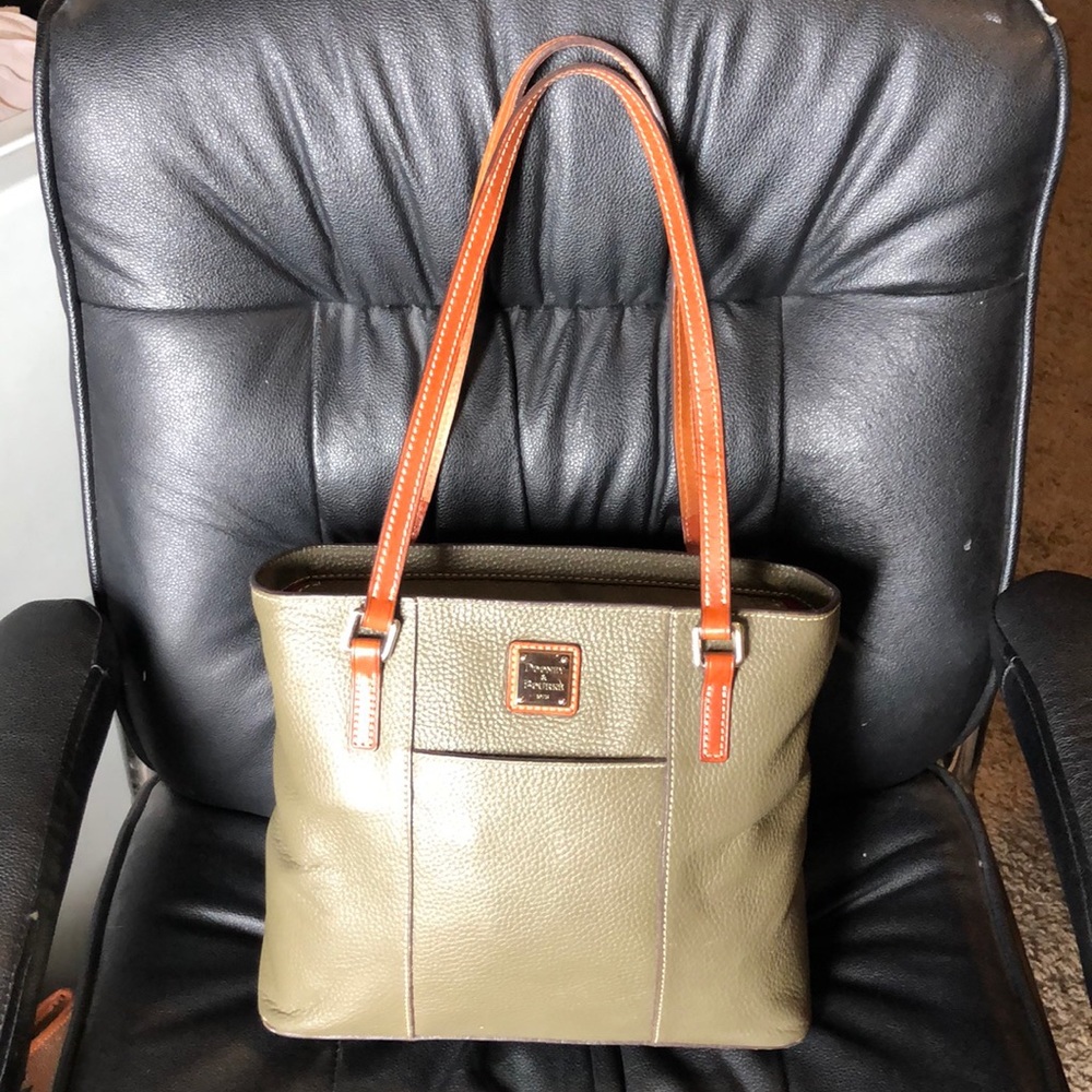 Forest green Dooney & Bourke tote